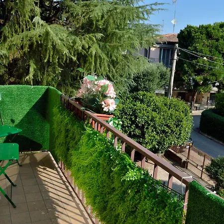 Aida Apartment *
