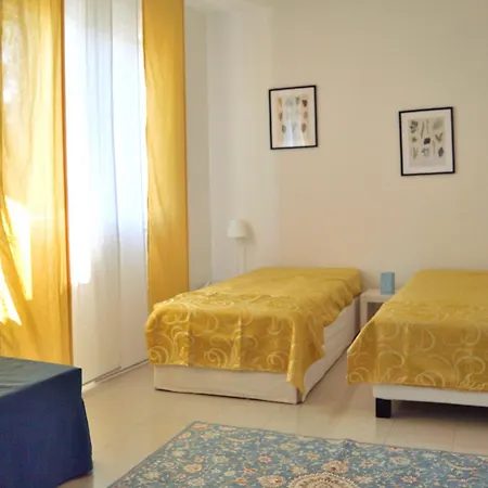 Aida Apartamento *
